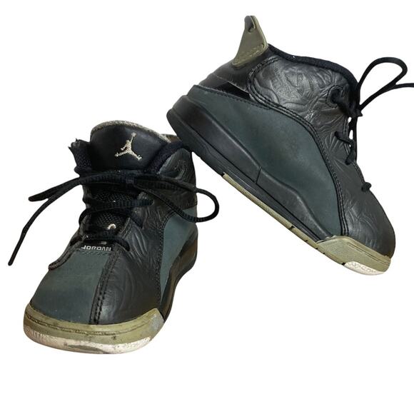 Jordan Dub Zero BT Toddler Size 8 Black Gray - Picture 1 of 8